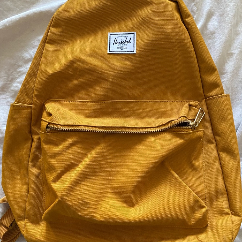 Herschel Nova Mid-Volume